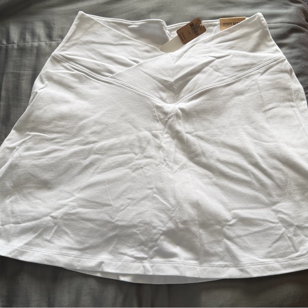 Brand new PINK Victoria's Secret White Skort